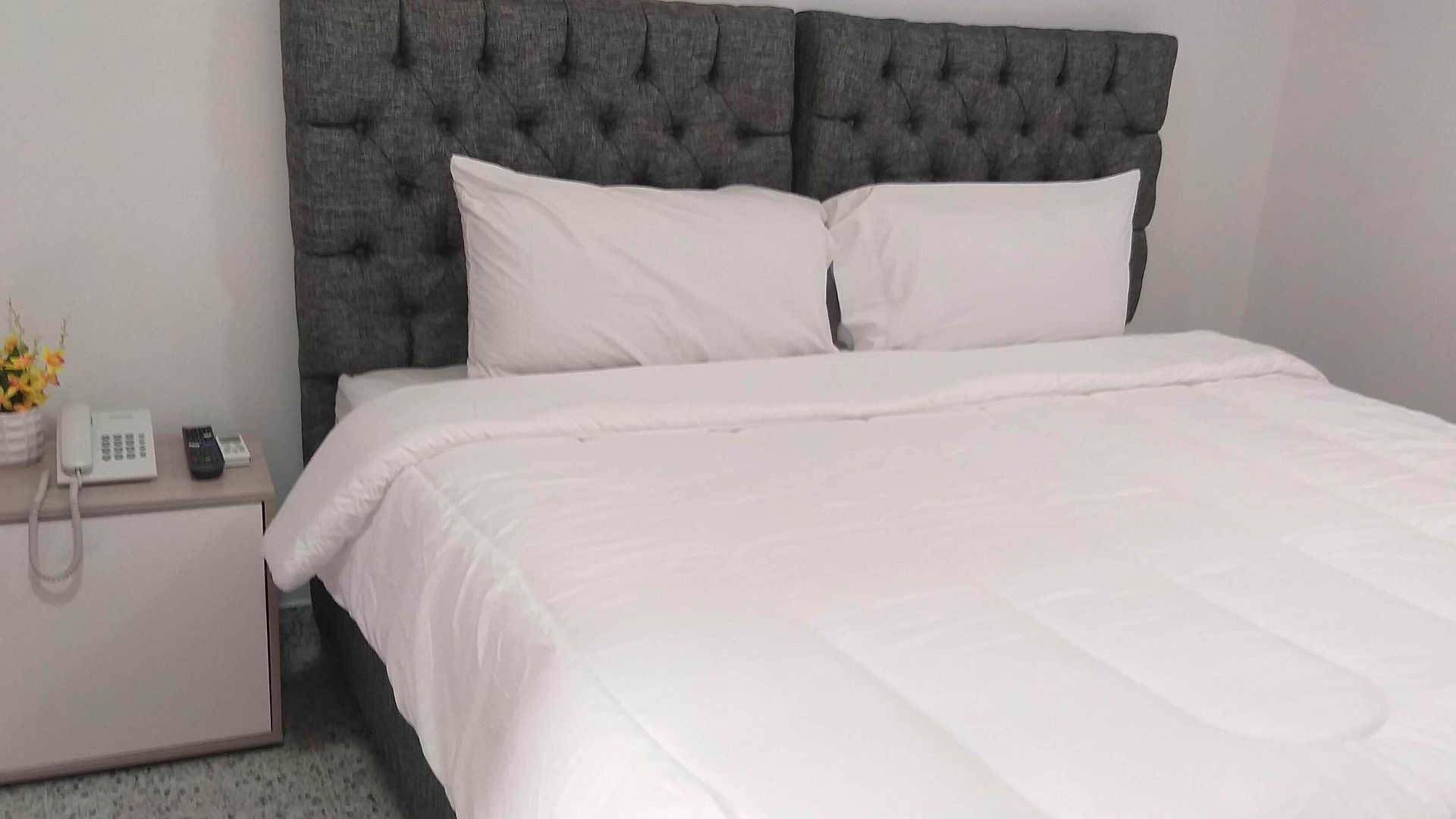 Luka Hotel 2*