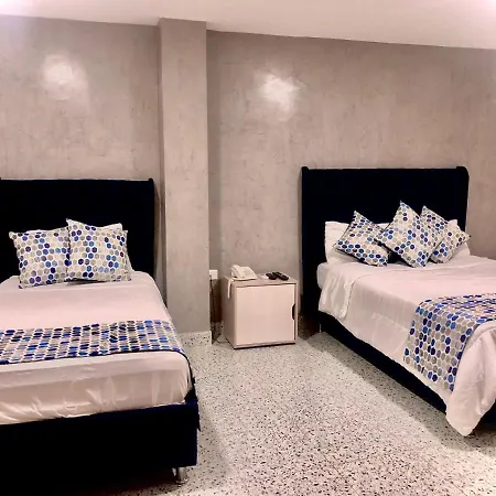 Luka Hotel 2*