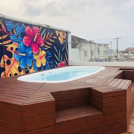 Luka Hotel