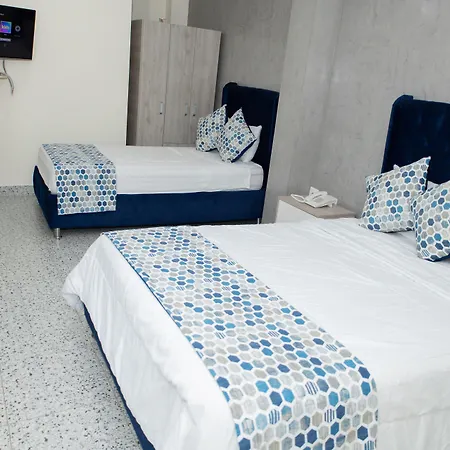Hotel Luka 2*