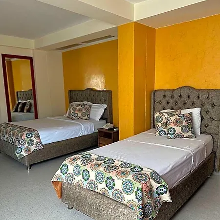 Luka Hotel